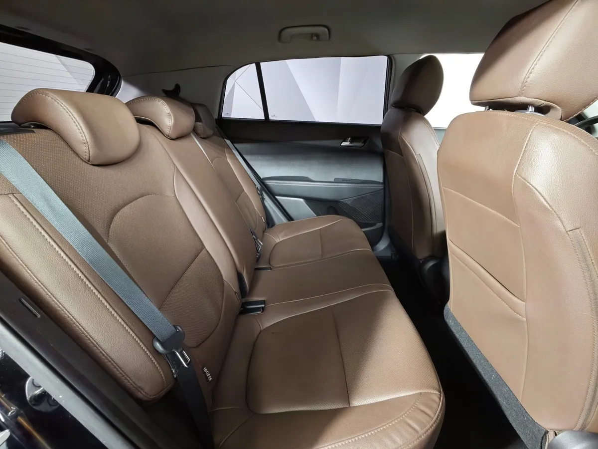 Hyundai Creta 2.0 AT (149 л.с.) Black & Brown Черный в АВИЛОН. Слайд №16