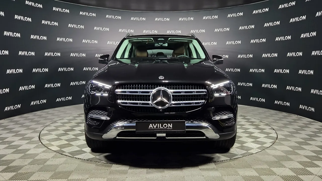 Mercedes-Benz GLE 300d 4MATIC 9G-TRONIC (269 л.с.) Черный в АВИЛОН. Слайд №5