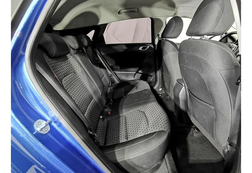 Kia Ceed 1.6 MPI AT (128 л.с.) Luxe Синий в АВИЛОН. Слайд №17