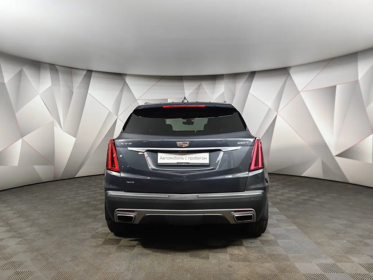 Cadillac XT5 2.0T АТ AWD (200 л.с.) Sport Черный в АВИЛОН. Слайд №8