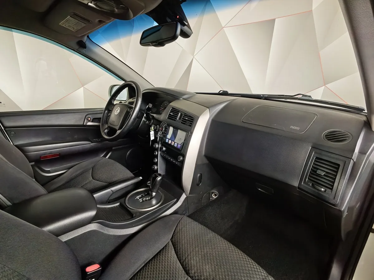 SsangYong Kyron 2.3 E-Tronic 4WD (150 л.с.) Белый в АВИЛОН. Слайд №13