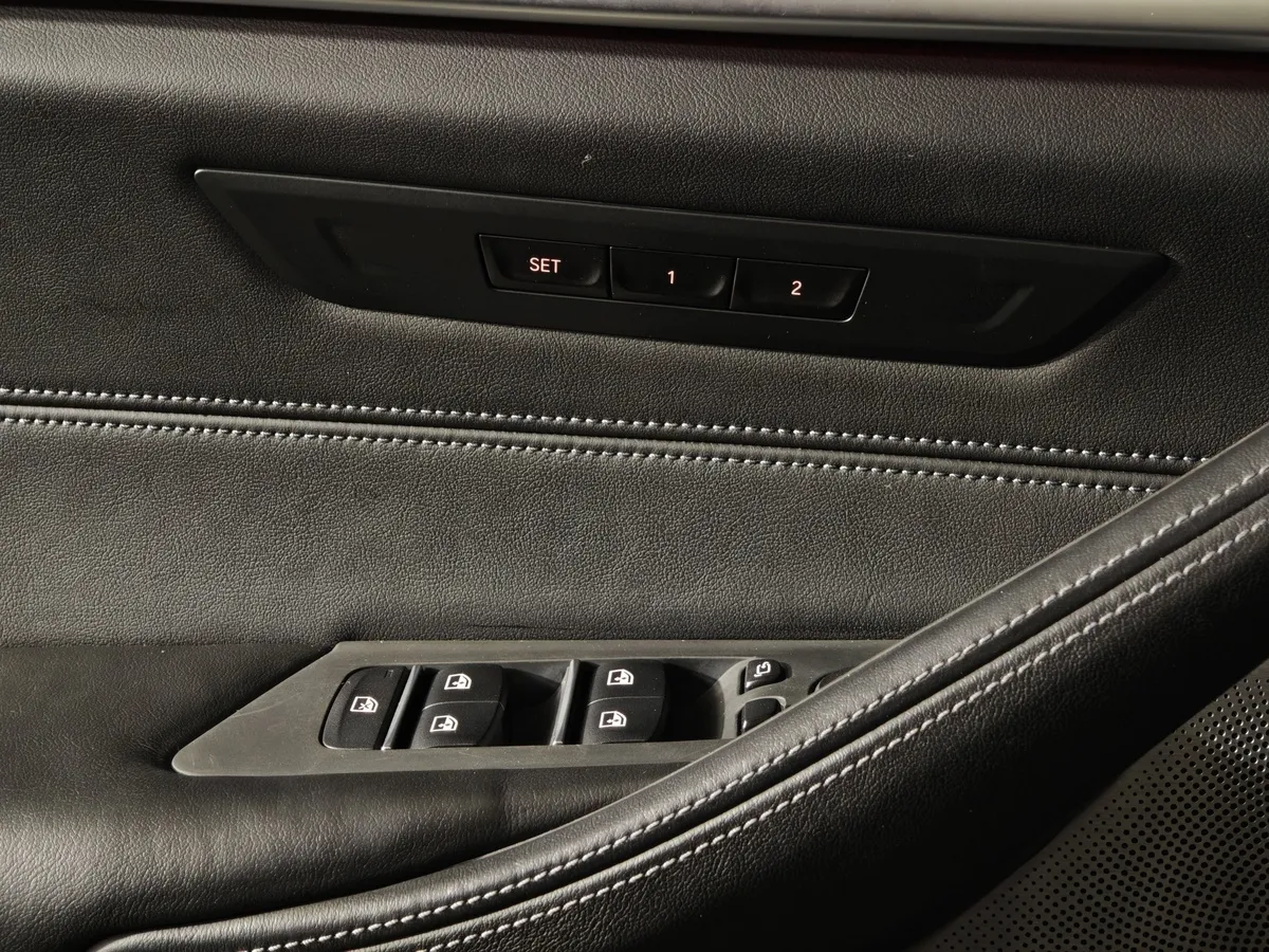 BMW M5 4.4 Steptronic xDrive (625 л.с.) SE Черный в АВИЛОН. Слайд №22