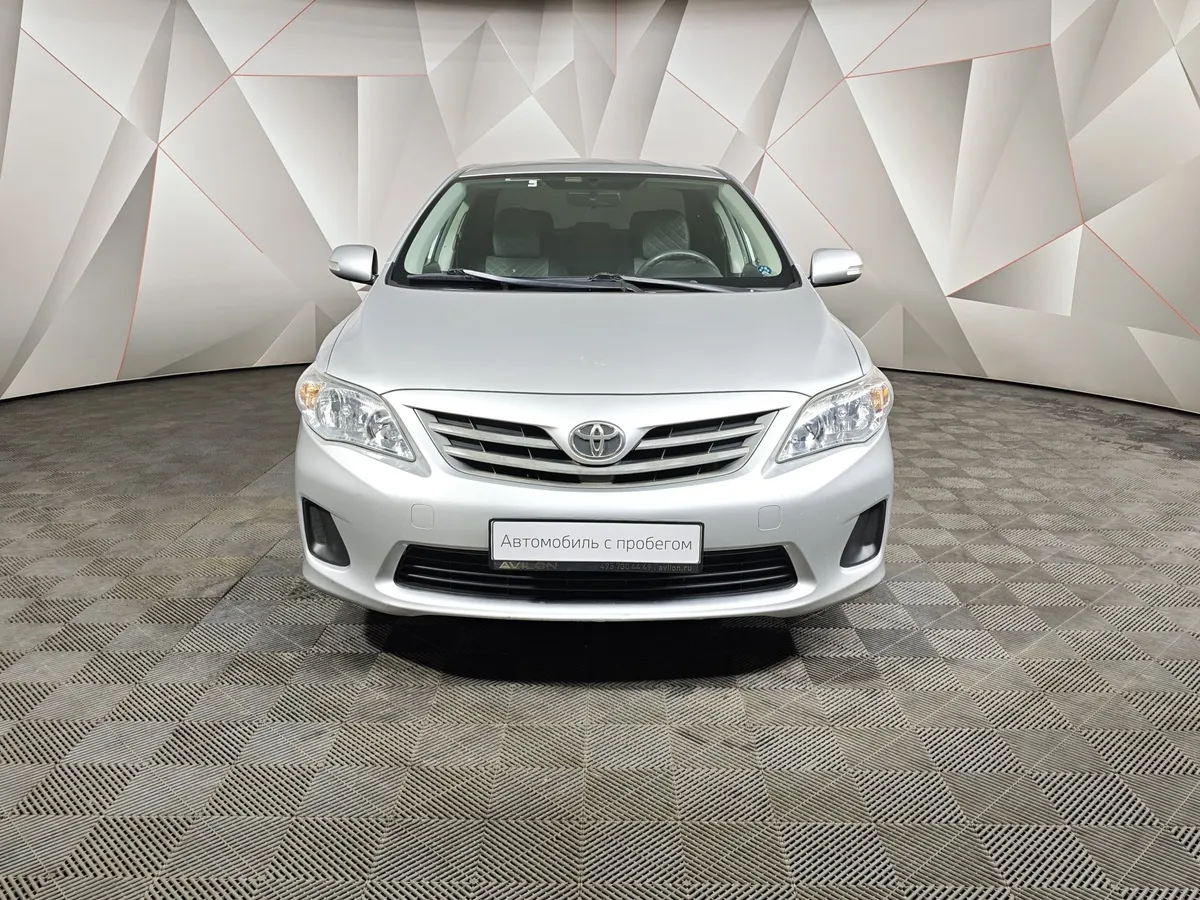 Toyota Corolla 1.6 MT (124 л.с.) Серебристый в АВИЛОН. Слайд №7