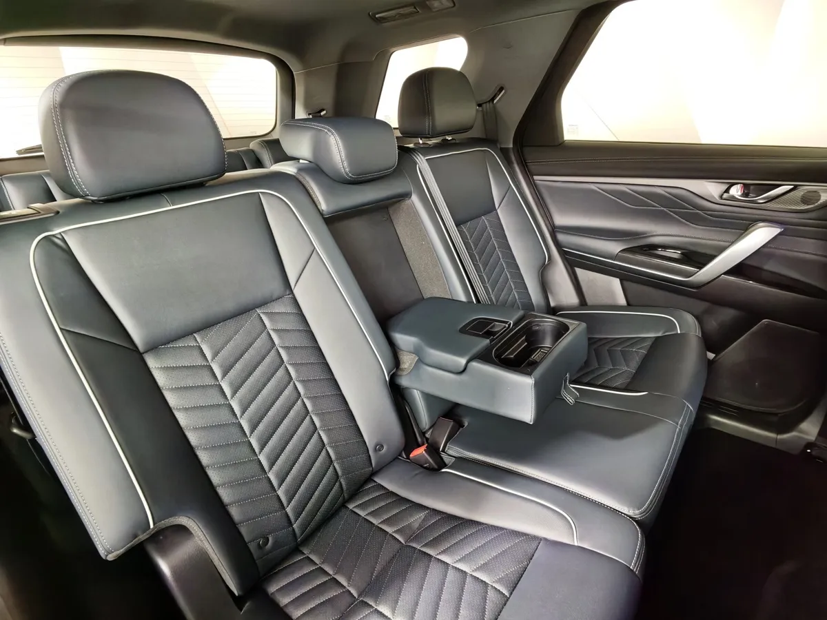 Changan CS95 2.0 AT 4WD (226 л.с.) Tech Белый в АВИЛОН. Слайд №16
