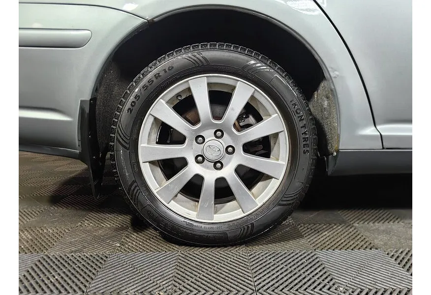 АВИЛОН - Toyota Avensis 1.8 MT (129 л.с.) Серебристый - slide 16