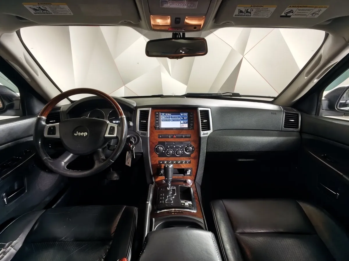 Jeep Grand Cherokee 3.0 CRD AT 4WD (218 л.с.) Серебристый в АВИЛОН. Слайд №14