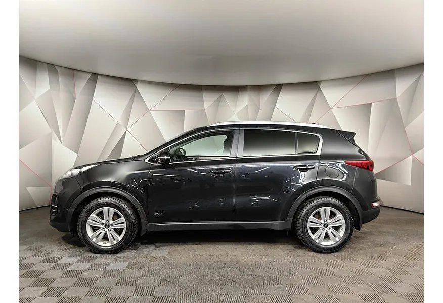 Kia Sportage 2.0 AT 4WD (150 л.с.) Luxe Черный в АВИЛОН. Слайд №5