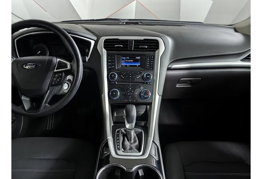 Ford Mondeo 2.5 AT (149 л.с.) Ambiente Серый в АВИЛОН. Слайд №15