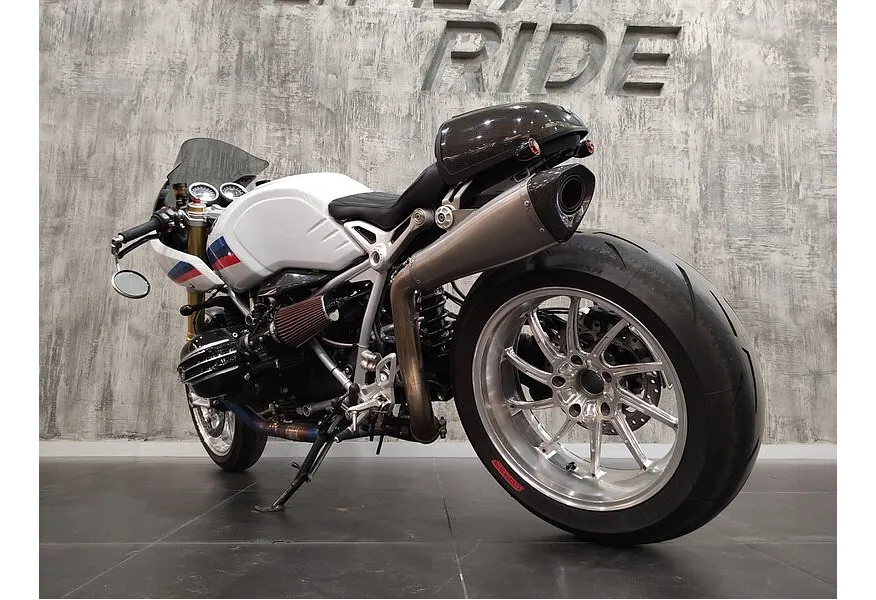 BMW Motorrad R nineT Racer R nineT Racer 1170 см³ (110) 1170 Белый в АВИЛОН. Слайд №5