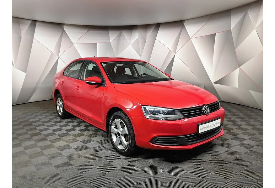Volkswagen Jetta 1.6 AT (105 л.с.) Comfortline Красный в АВИЛОН. Слайд №3