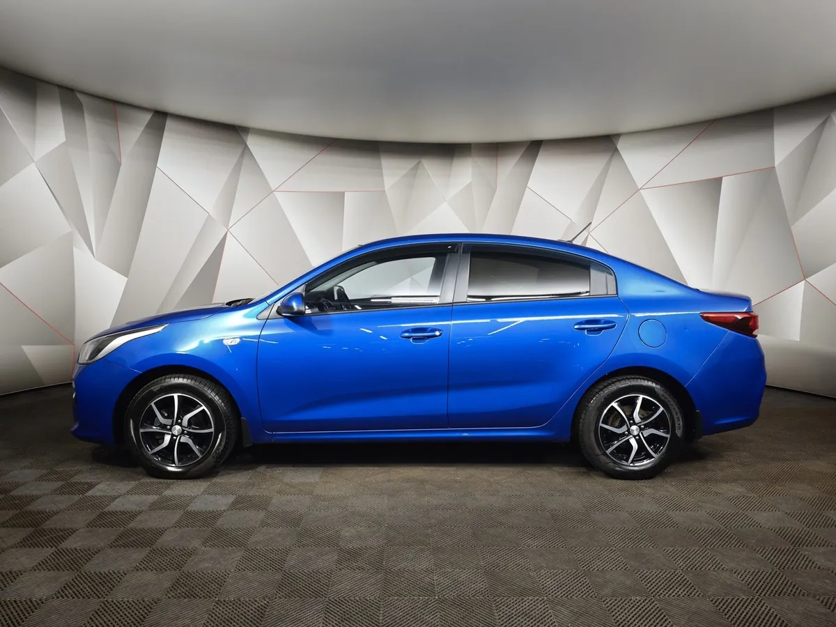 Kia Rio 1.6 AT (123 л.с.) Luxe Синий в АВИЛОН. Слайд №5