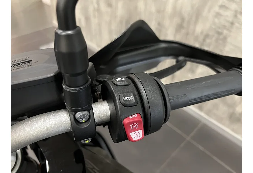 BMW Motorrad F 900 XR F 900 XR 895 см³ 895 Черный в АВИЛОН. Слайд №11