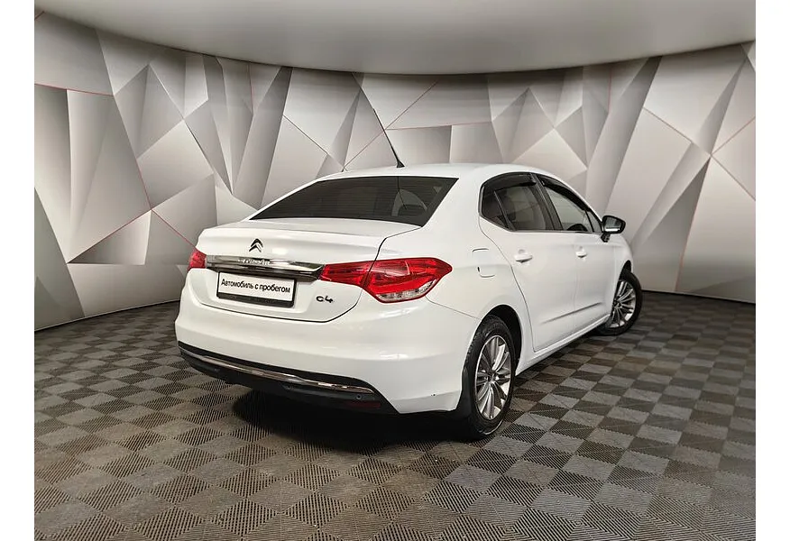 Citroen C4 1.6 THP AT (150 л.с.) Белый в АВИЛОН. Слайд №8
