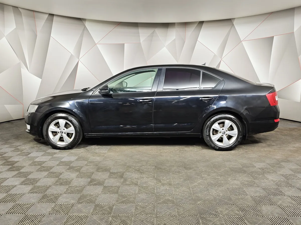 Skoda Octavia 1.8 TSI DSG (180 л.с.) Черный в АВИЛОН. Слайд №5