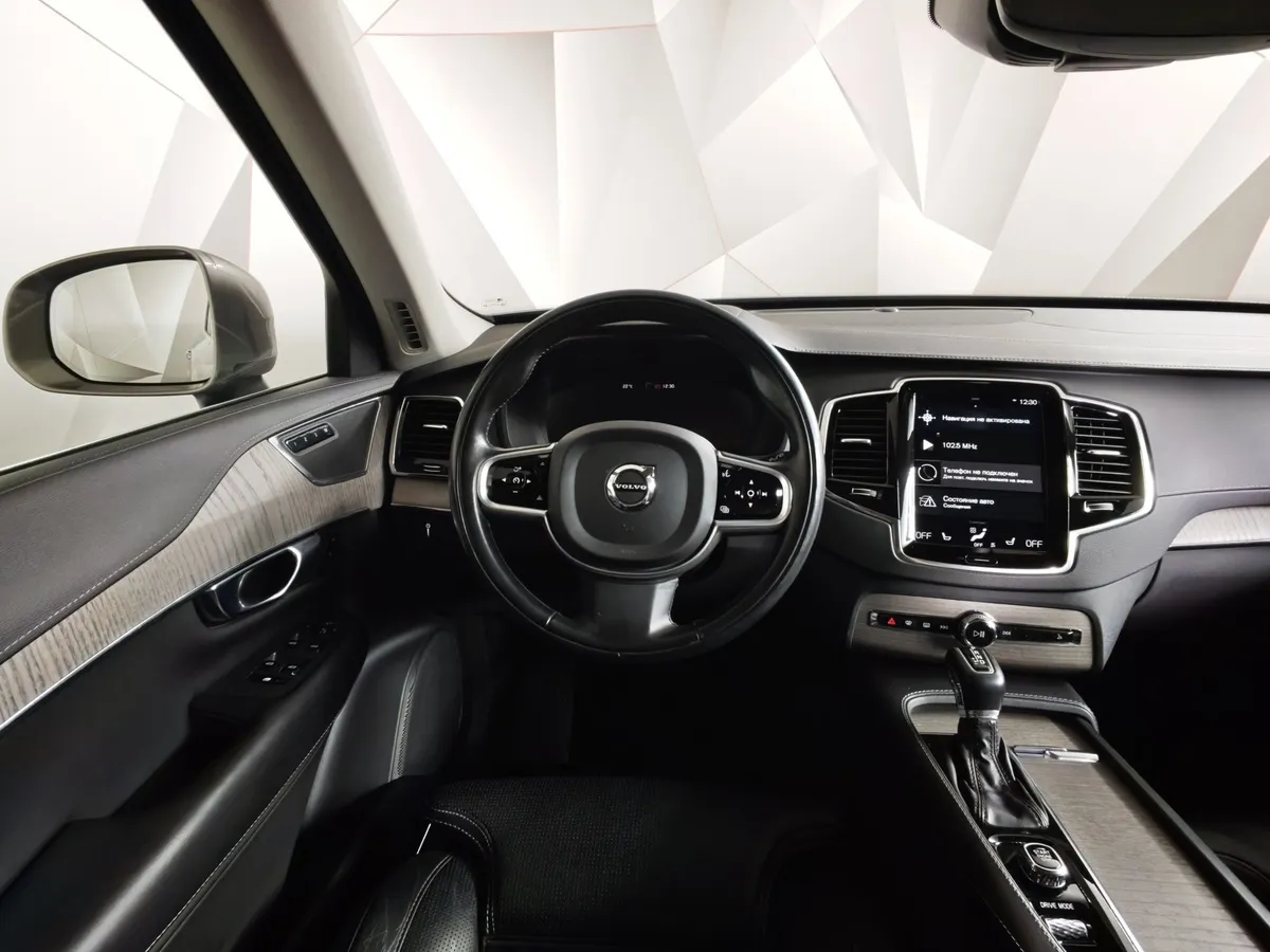 Volvo XC90 2.0 D5 Drive-E AT AWD (7 мест) (235 л.с.) Inscription Серый в АВИЛОН. Слайд №19