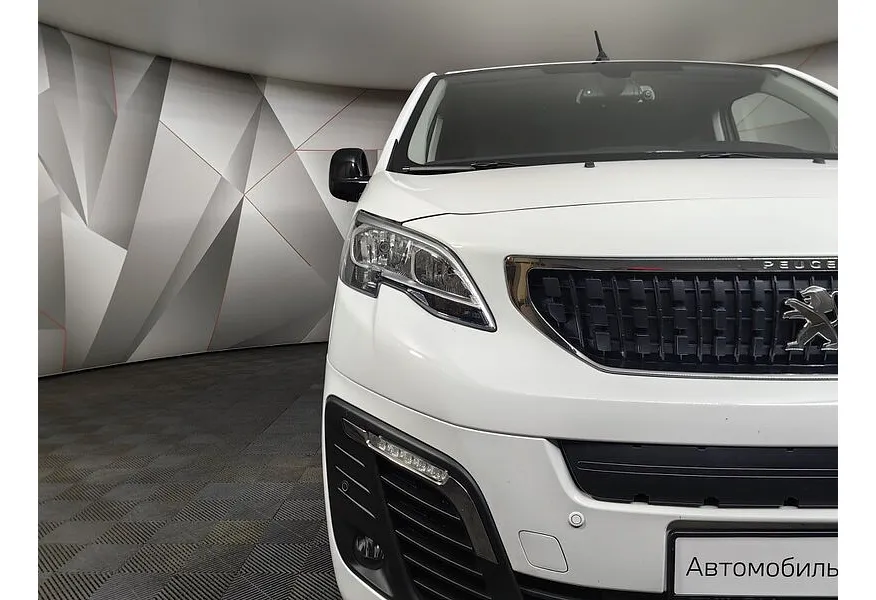 LIVE. Слайд №18