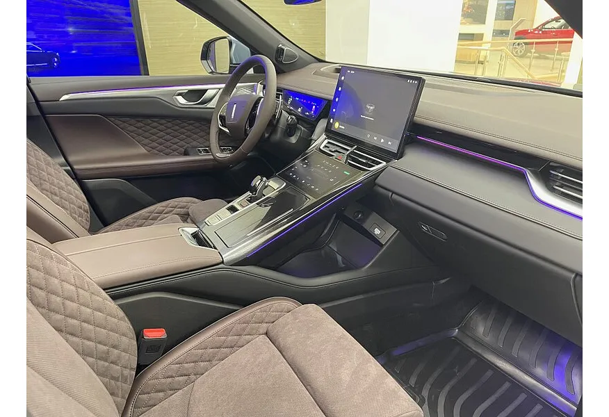 АВИЛОН - WEY 05 2.0 PHEV DHT 4WD (476 л.с.) Premium - slide 8