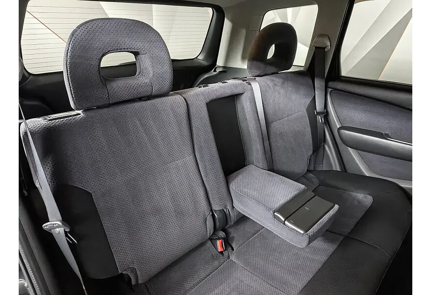 Mitsubishi Outlander 2.4 AT 4WD (160 л.с.) Черный в АВИЛОН. Слайд №15