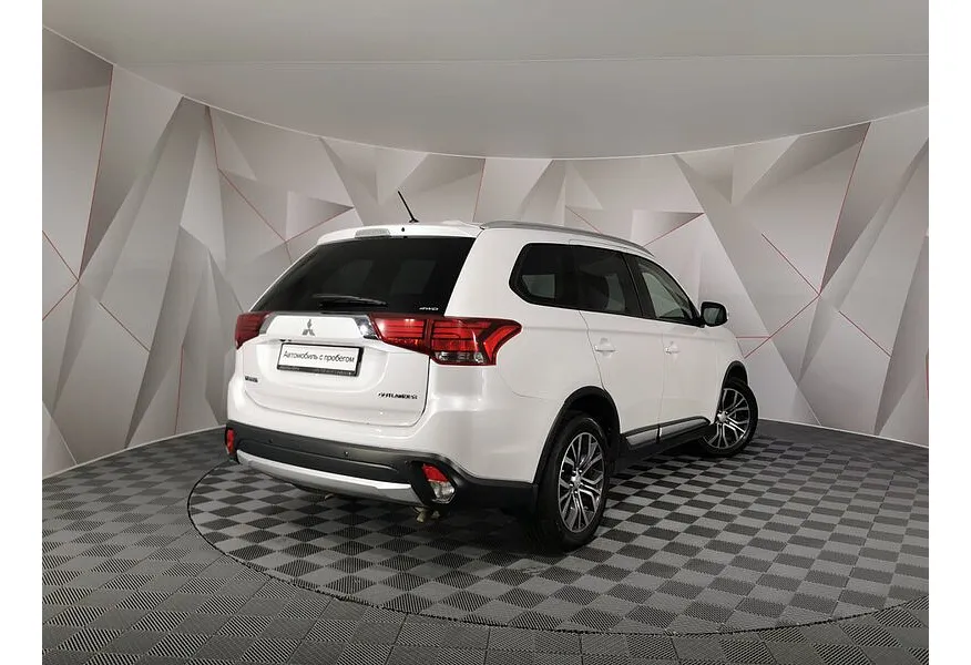 LIVE. Слайд №8