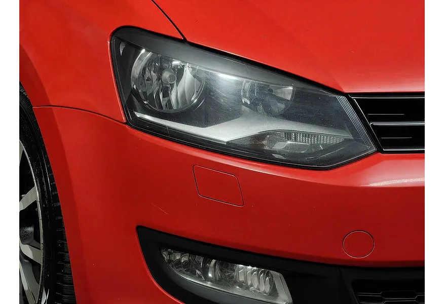 Volkswagen Polo 1.4 DSG (85 л.с.) Comfortline Красный в АВИЛОН. Слайд №9