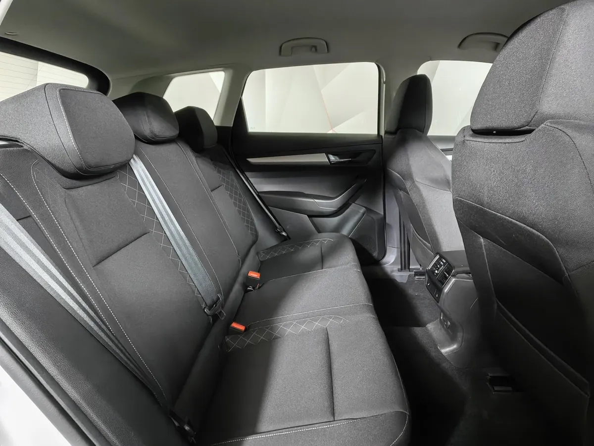 Skoda Karoq 1.4 AMT AWD (150 л.с.) Ambition Белый в АВИЛОН. Слайд №16