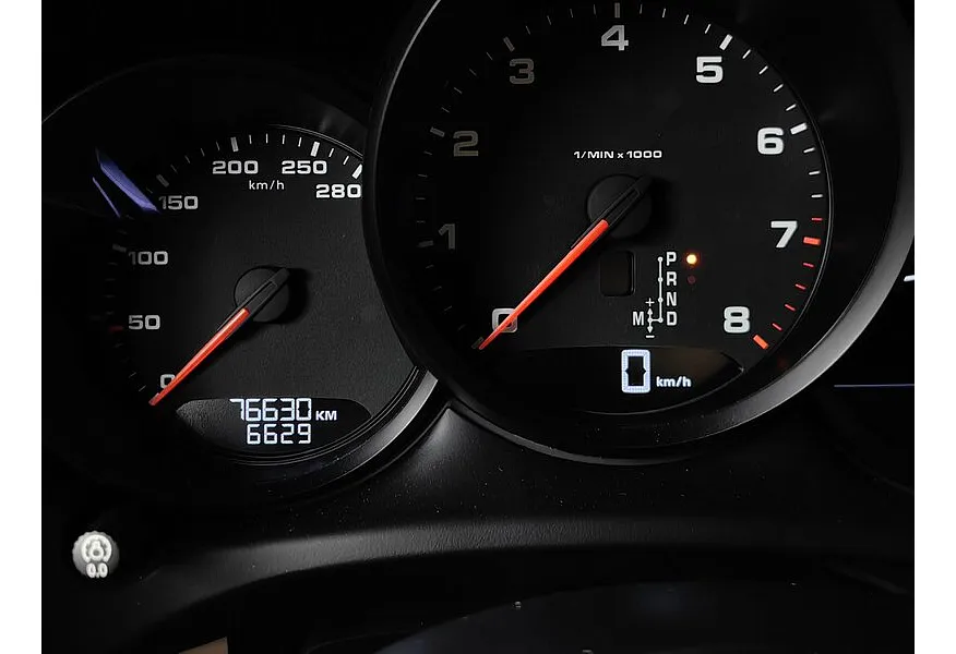АВИЛОН - Porsche Macan 2.0 PDK AWD (252 л.с.) Красный - slide 18