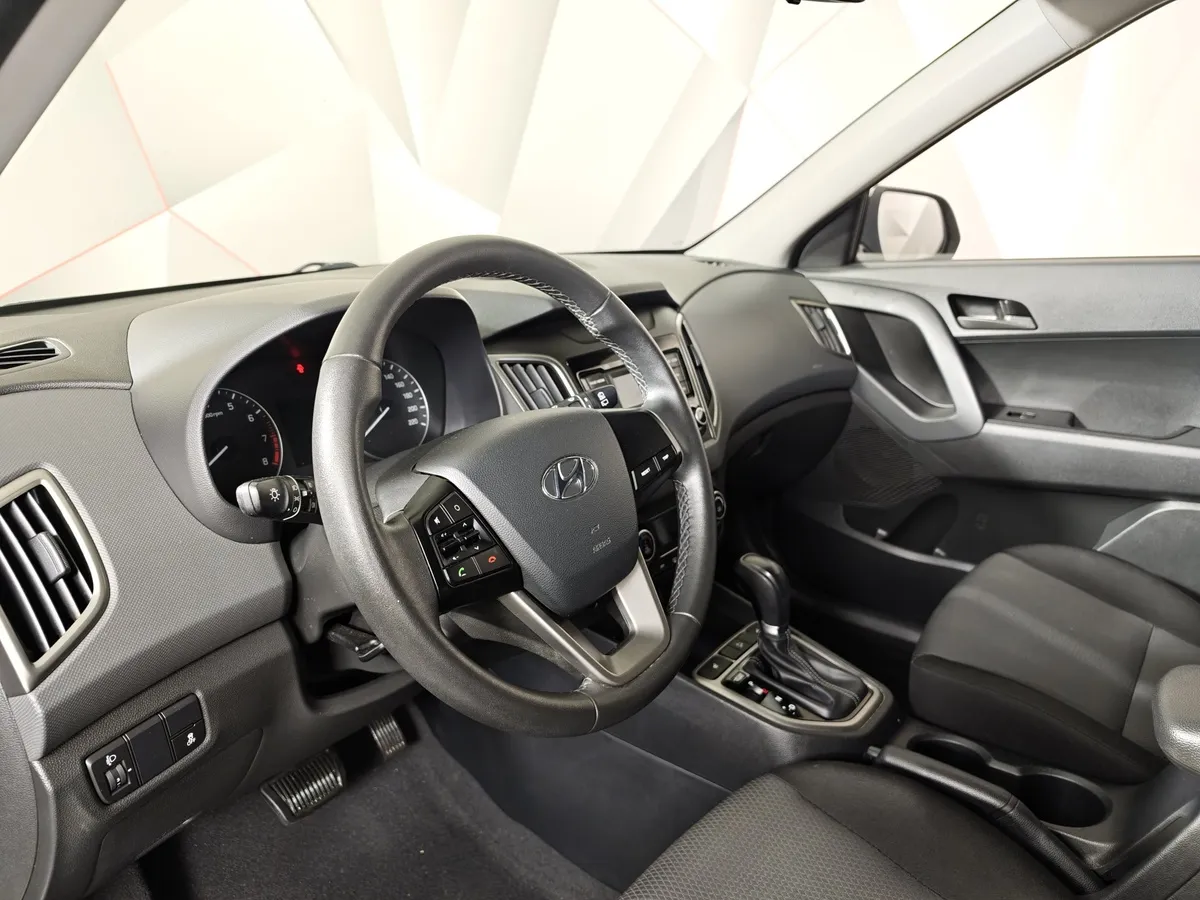 Hyundai Creta 2.0 AT (149 л.с.) Travel Серый в АВИЛОН. Слайд №19