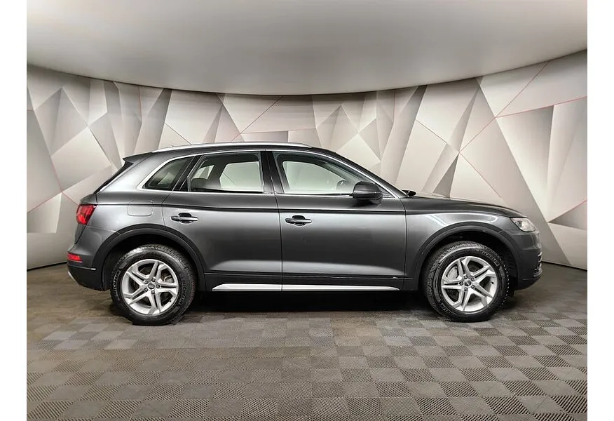 Audi Q5 2.0 TFSI S tronic quattro (249 л.с.) Серый в АВИЛОН. Слайд №6