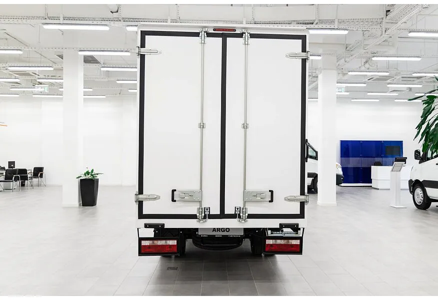 Sollers Argo 2.0d MT RWD SWB (130 л.с.) 2.5T Белый в АВИЛОН. Слайд №2