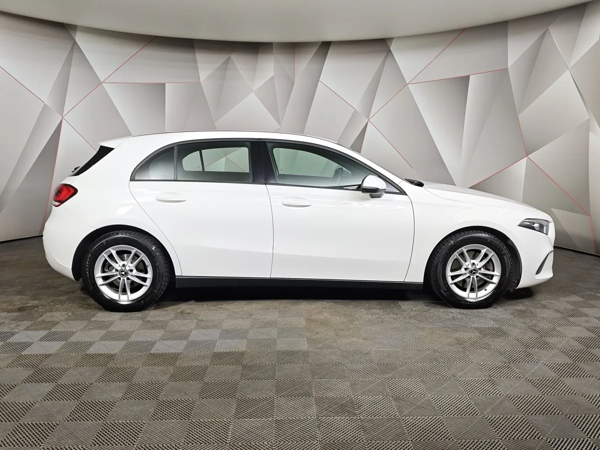Mercedes-Benz A-Класс A 200 7G-DCT (150 л.с.) Comfort Белый в АВИЛОН. Слайд №6