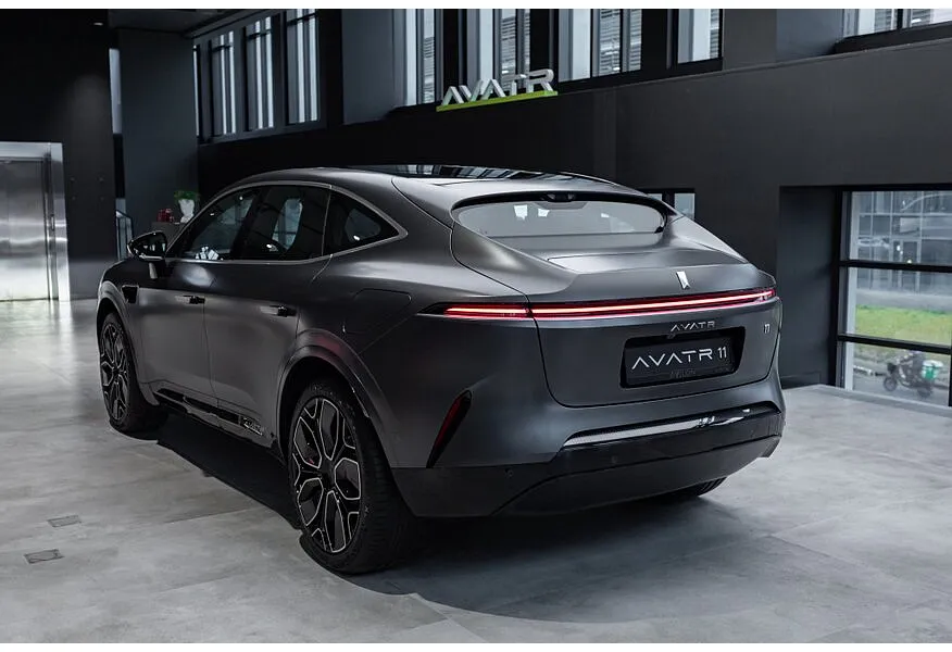 Avatr 11 116 kWh 4WD (578 л.с.) 4 места Серый в АВИЛОН. Слайд №7