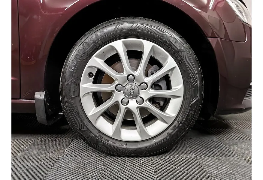 АВИЛОН - Audi A3 1.4 TFSI S-tronic (125 л.с.) Красный - slide 15
