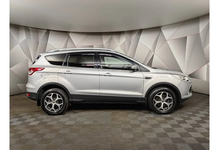Ford Kuga 1.6 EcoBoost MT (150 л.с.) Trend Серебристый в АВИЛОН. Слайд №4