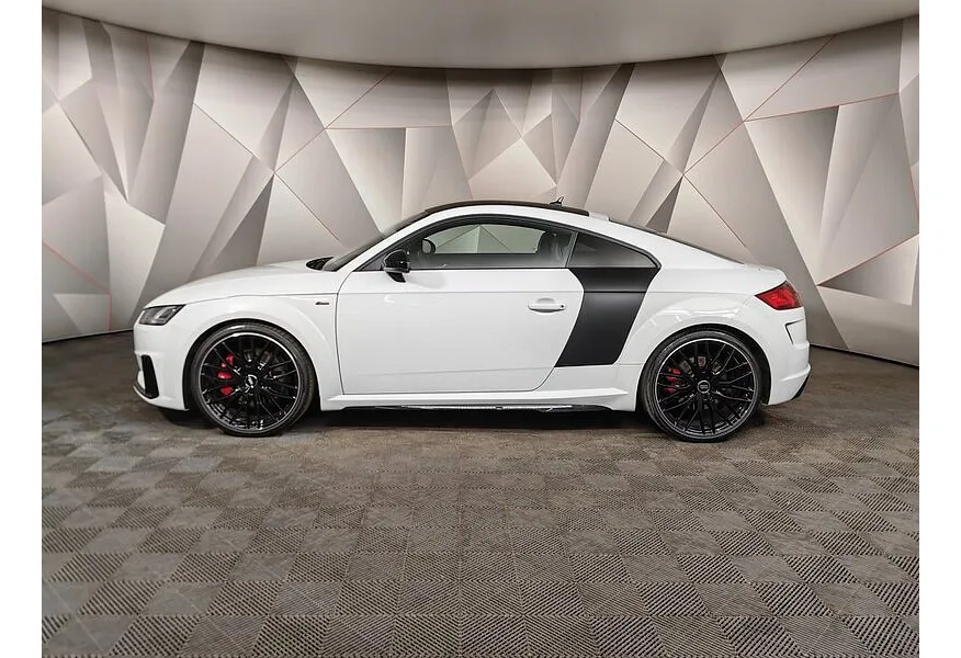 Audi TT 2.0 TFSI S tronic quattro (245 л.с.) Белый в АВИЛОН. Слайд №5