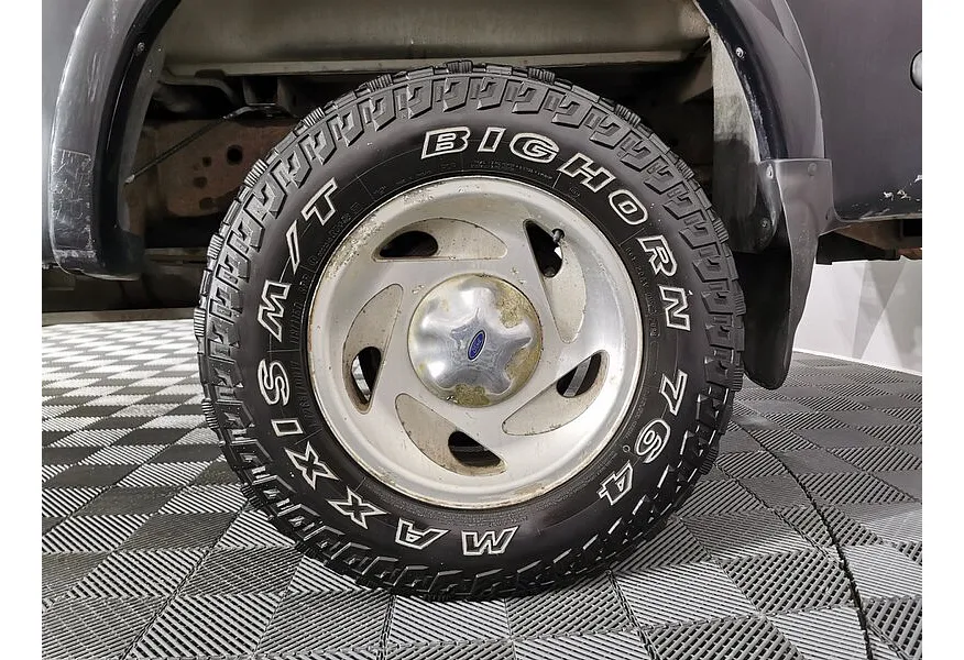 Ford F-Series 4.6 V8 AT 4x4 Flareside (260 л.с.) Черный в АВИЛОН. Слайд №9