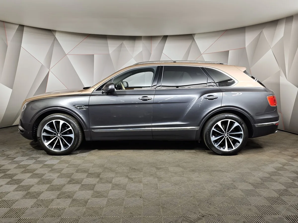 Bentley Bentayga 4.0 AT AWD (550 л.с.) Серый в АВИЛОН. Слайд №5