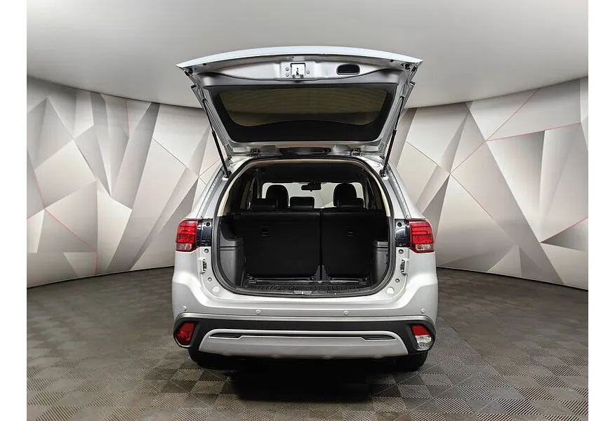 Mitsubishi Outlander 2.0 CVT 4WD (146 л.с.) Серебристый в АВИЛОН. Слайд №21
