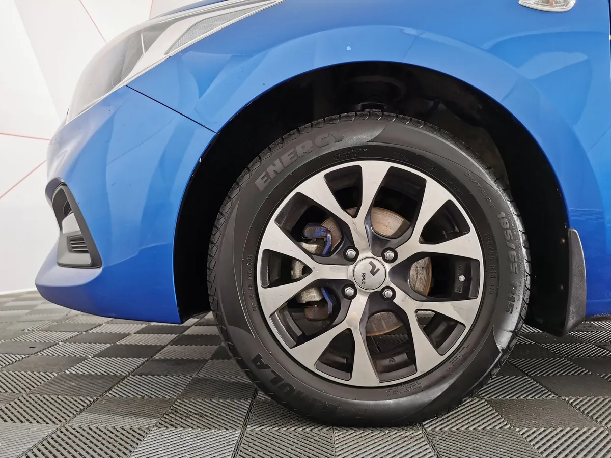 Hyundai Solaris 1.6 MT (123 л.с.) Active Plus Синий в АВИЛОН. Слайд №9