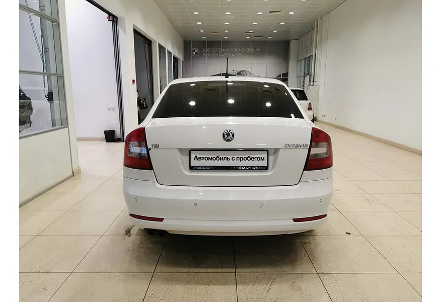 Skoda Octavia 1.8 TSI MT (152 л.с.) Ambition (CKD) Белый в АВИЛОН. Слайд №8