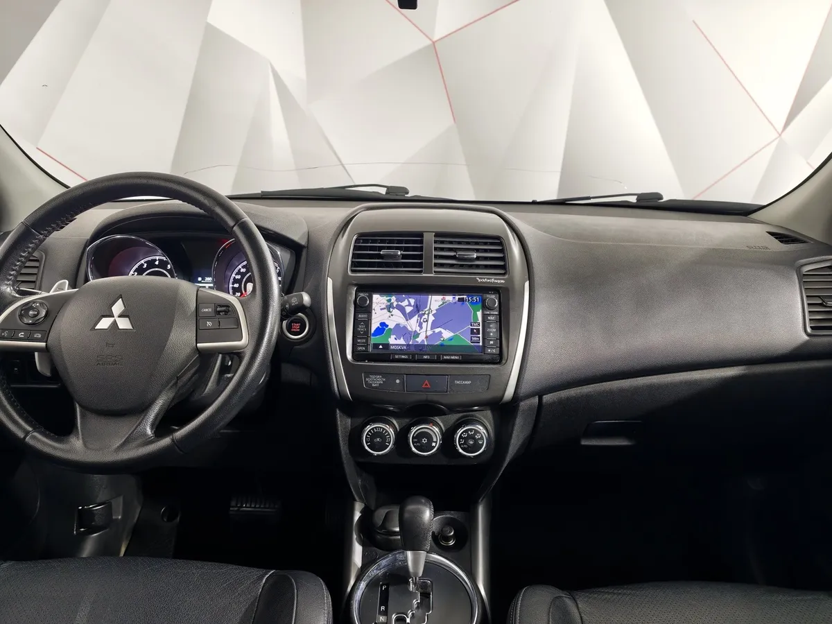 Mitsubishi ASX 2.0 CVT 4WD (150 л.с.) Серебристый в АВИЛОН. Слайд №15