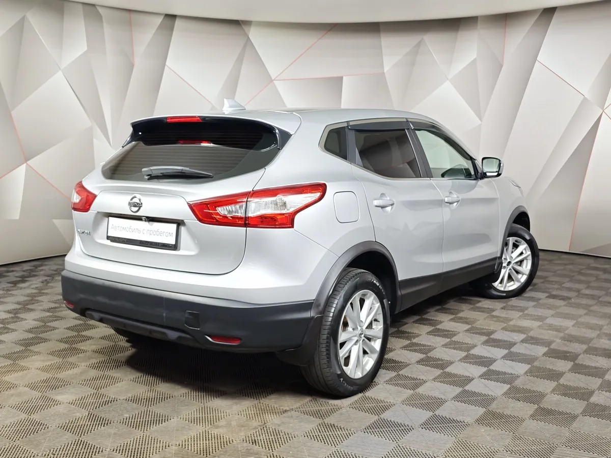 Nissan Qashqai 2.0 CVT AWD (144 л.с.) Серебристый в АВИЛОН. Слайд №2