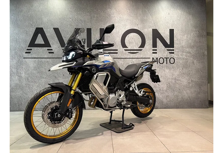 АВИЛОН - VOGE DS900X 895 см³ (96 л.с.) (96) Белый - slide 9741151