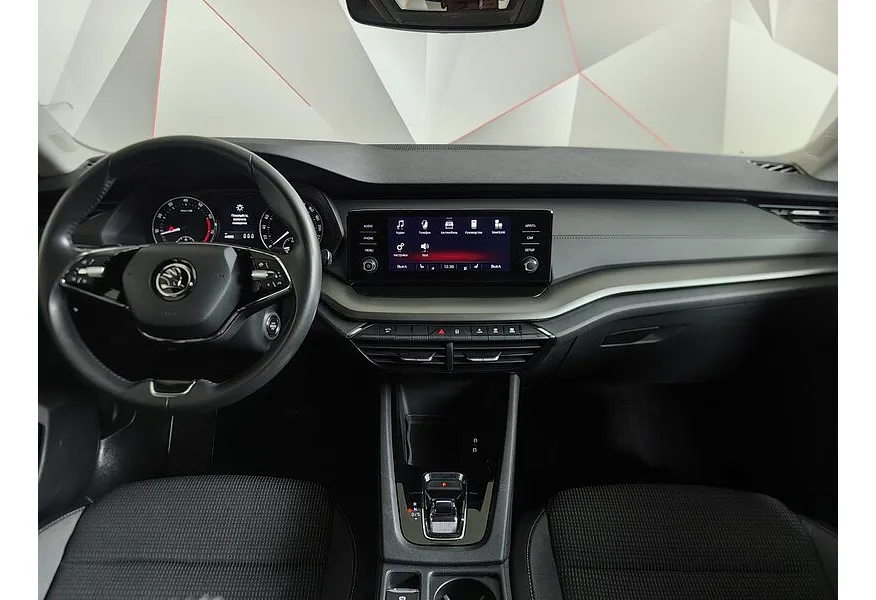 Skoda Octavia 1.4 AT FWD (150 л.с.) Белый в АВИЛОН. Слайд №15