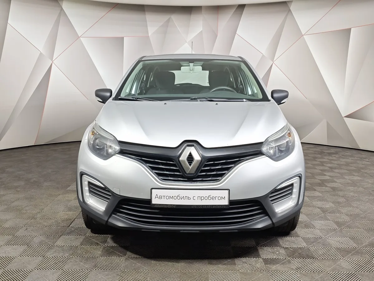 Renault Kaptur 1.6 MT (114 л.с.) Life Серый в АВИЛОН. Слайд №7