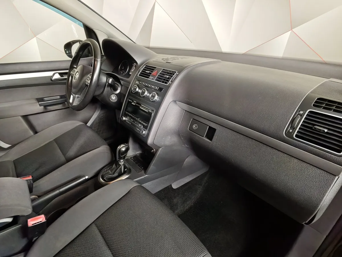 Volkswagen Touran 1.4 TSI DSG (140 л.с.) Trendline Коричневый в АВИЛОН. Слайд №13