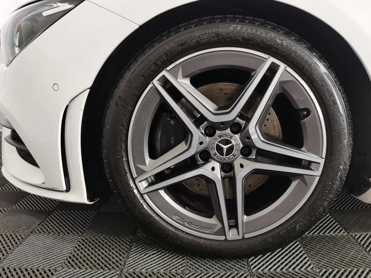 Mercedes-Benz CLA 200 7G-DCT (150 л.с.) Sport Белый в АВИЛОН. Слайд №9