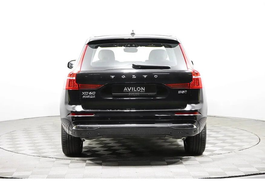 Volvo XC60 2.0 AT AWD (264 л.с.) Luxury Edition Черный в АВИЛОН. Слайд №6 Volvo XC60 2.0 AT AWD (264 л.с.) Luxury Edition Черный в АВИЛОН. Слайд №6