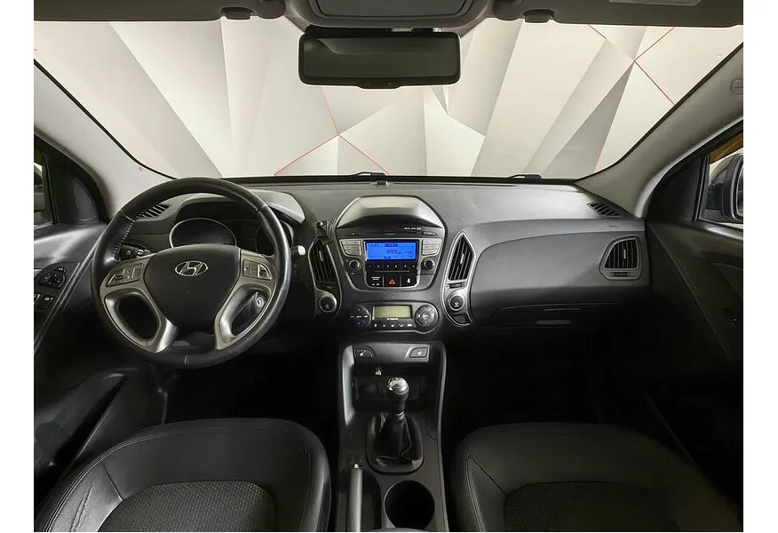 АВИЛОН - Hyundai ix35 2.0 MT 4WD (150 л.с.) Comfort Черный - slide 10