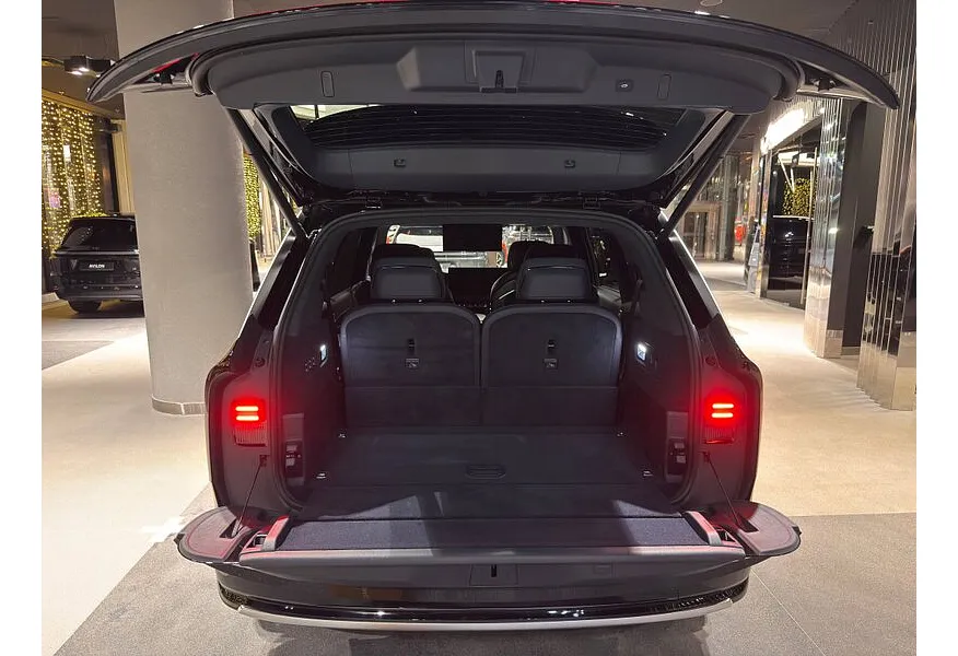 Zeekr 9X 2.0h AT 4WD (1177 л.с.) Ultra Черный в АВИЛОН. Слайд №13