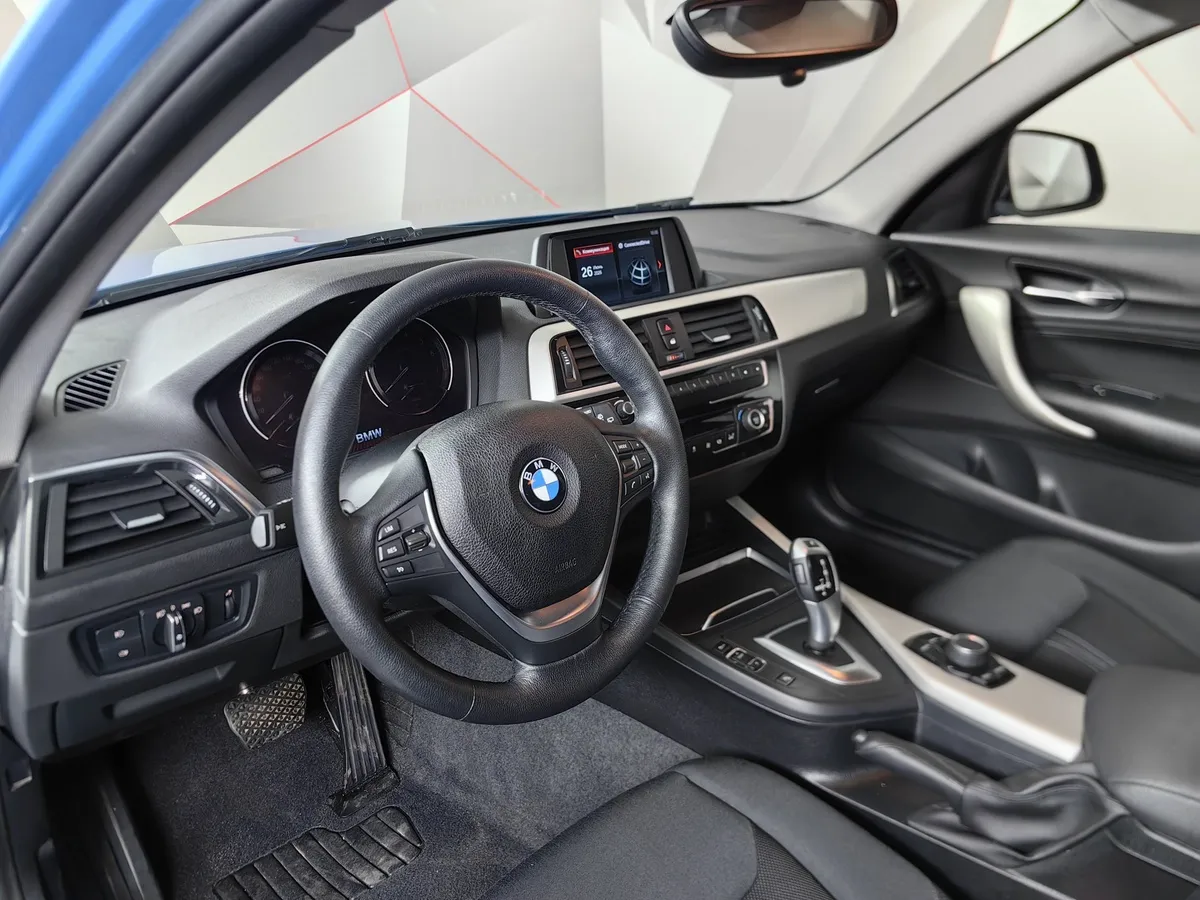 BMW 1 серия 118i AT (136 л.с.) Синий в АВИЛОН. Слайд №12
